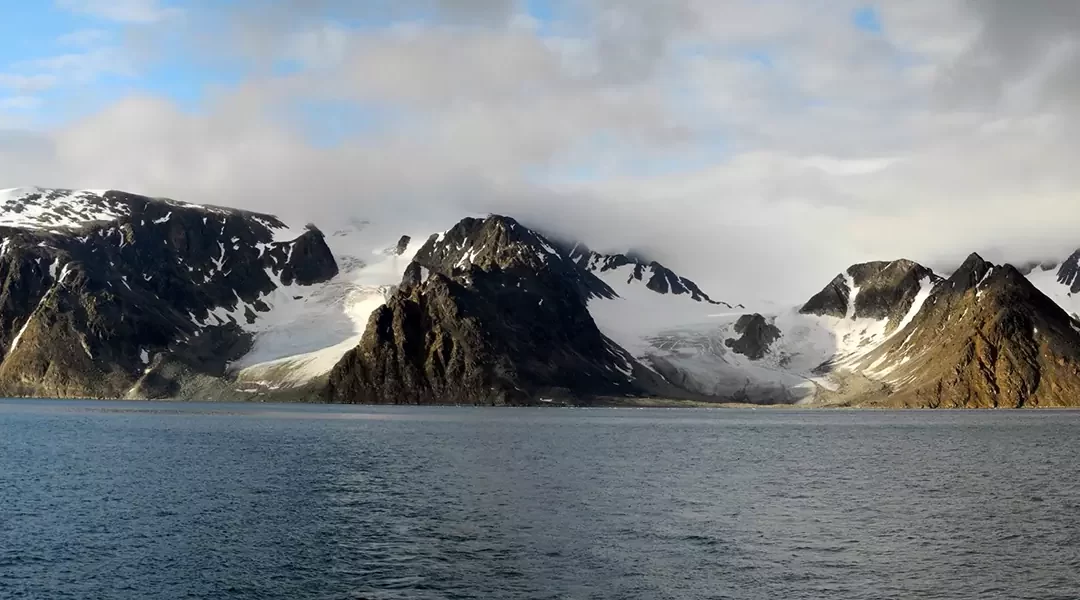 Travesía en el norte de Spitsbergen