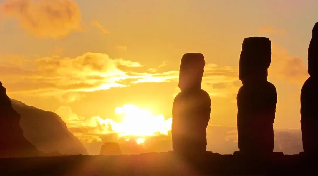 Atacama e Isla de Pascua