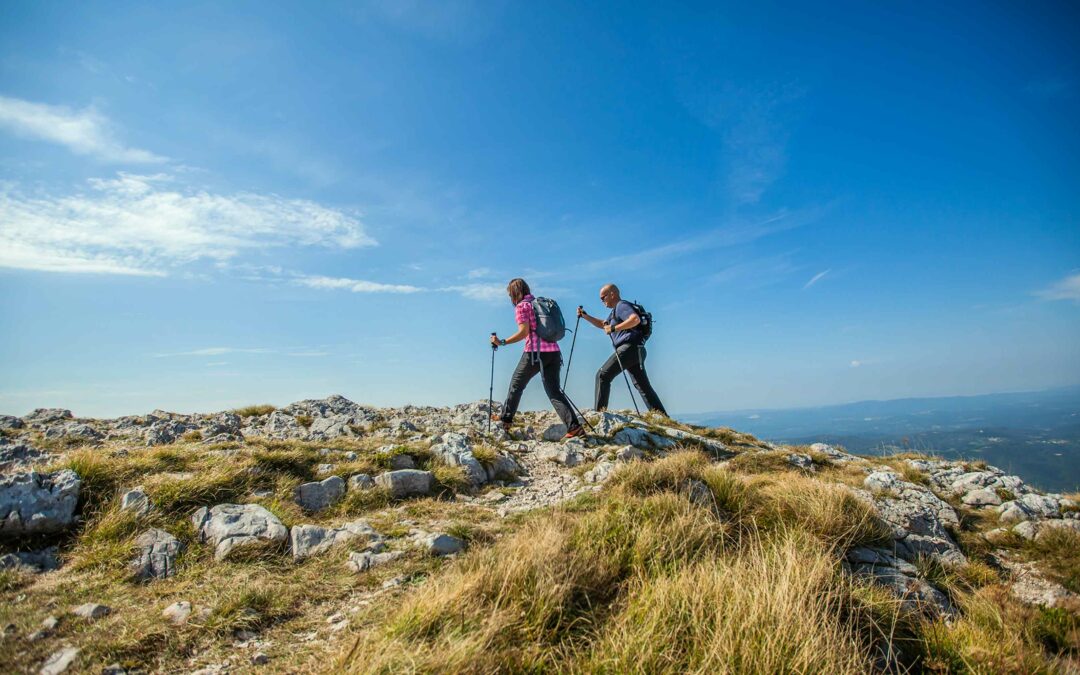 Senderismo en verano, refresca tu aventura en las montañas europeas